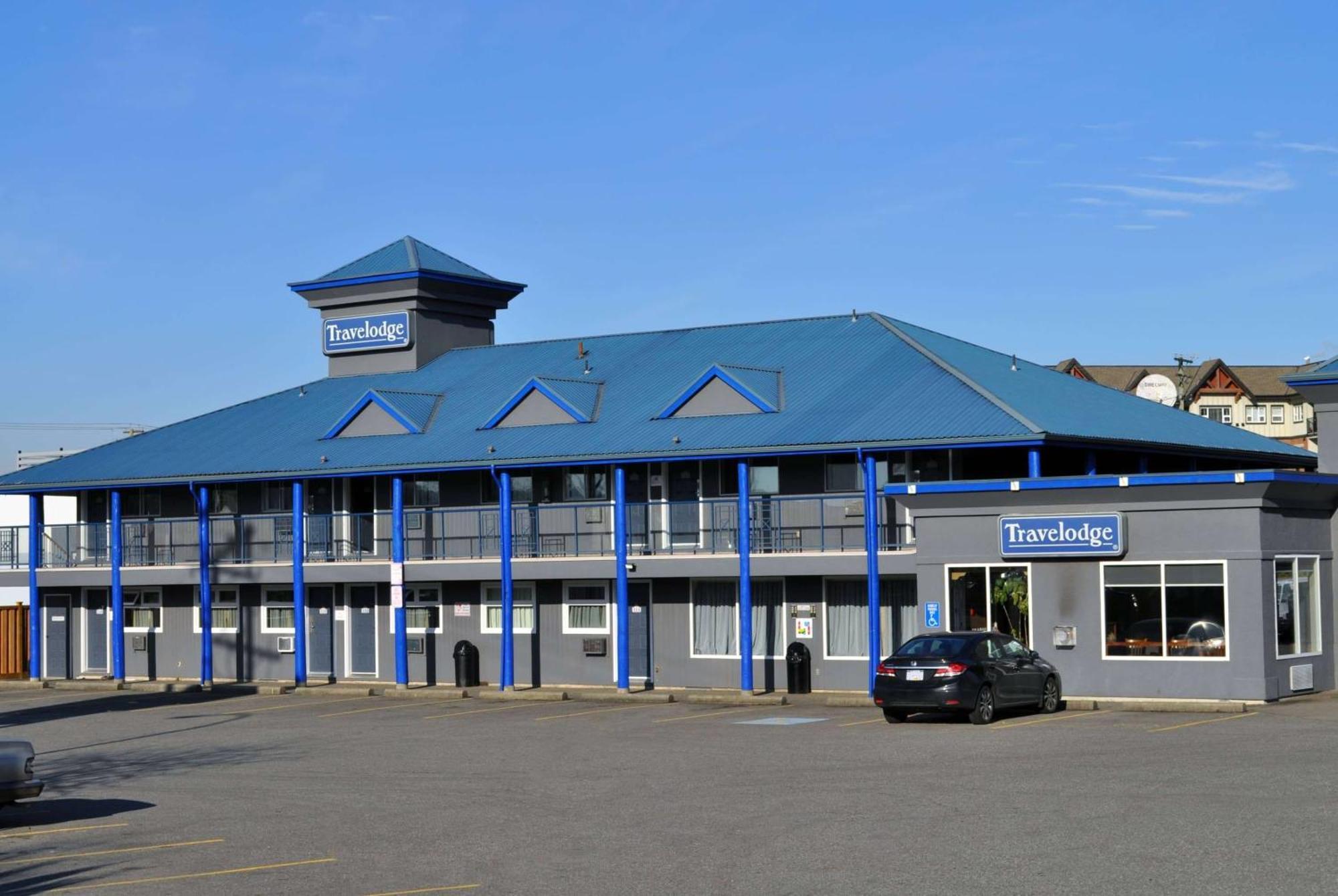 兰利市旅行之家酒店 兰里区 外观 照片